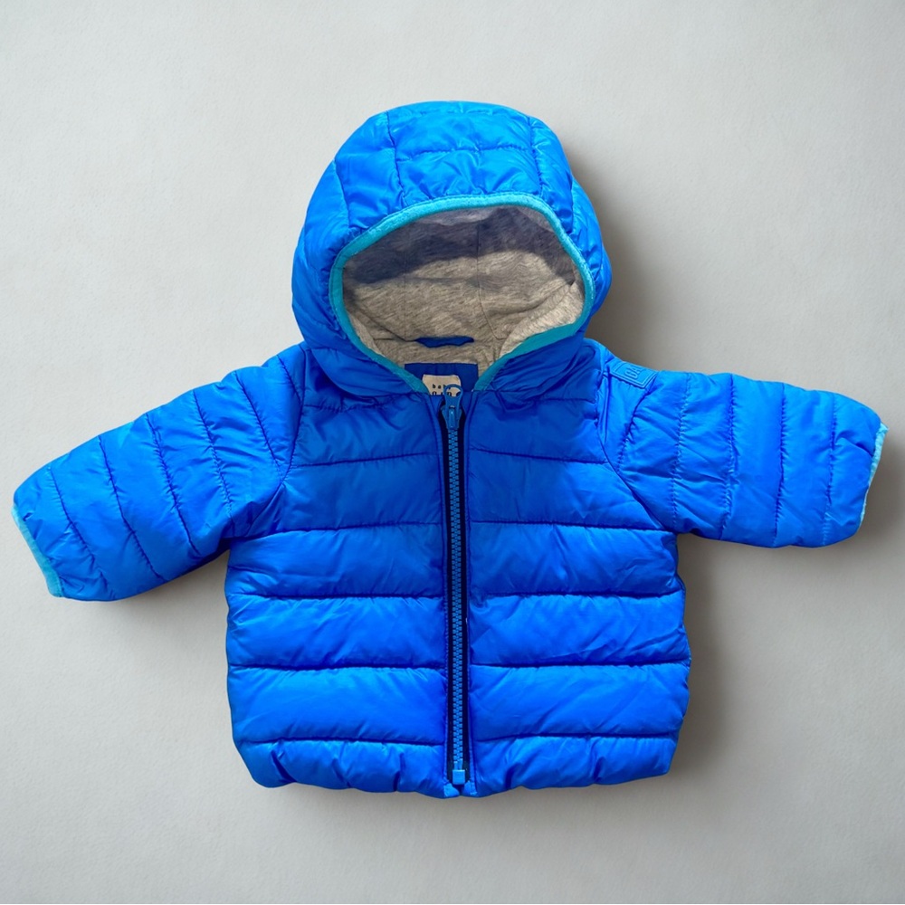 Baby Gap PrimaLoft Puffer Hooded Jacket Size 0-6 Months